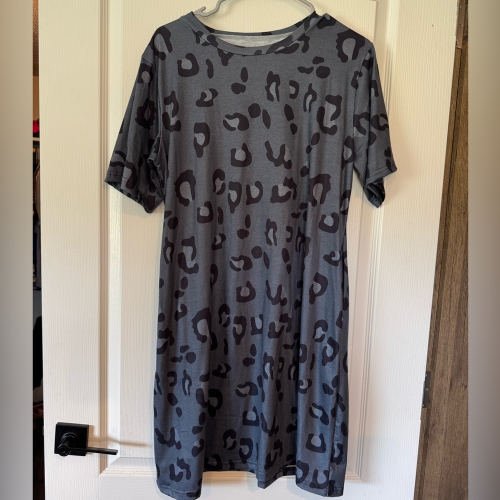 Gray Leopard Print Dress
